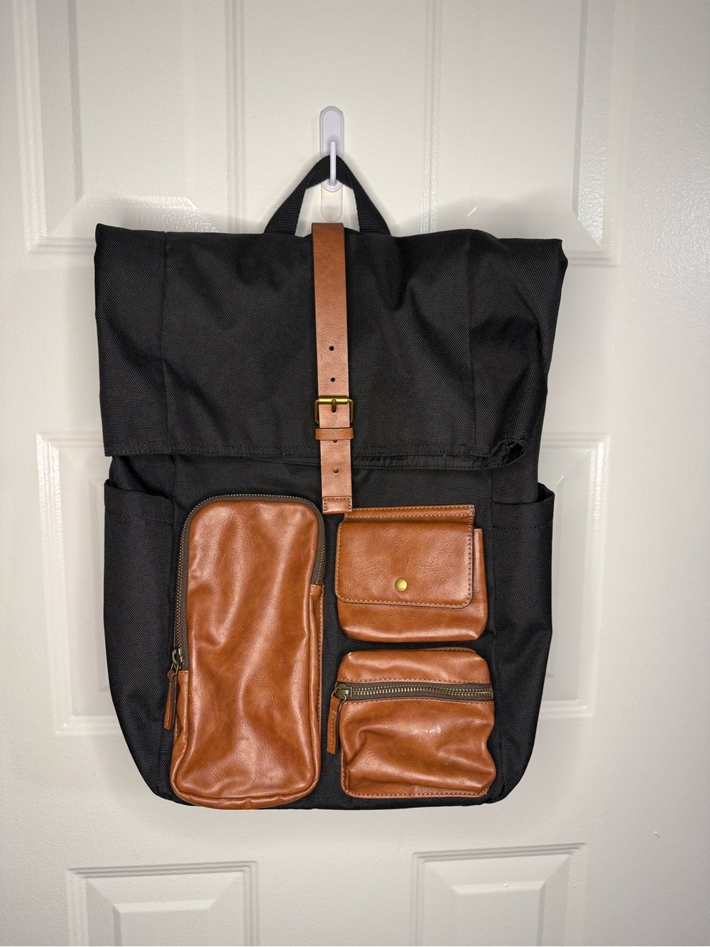 Fossil SBG1303 Roll Top Backpack Black Brown Leather Trim Multi Pocket Bag
